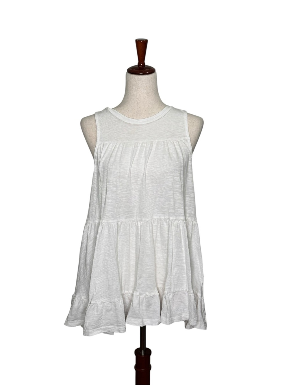 Anthropologie Sleeveless White Tiered Babydoll Tank Top. Bohemian. Soft Girl. S